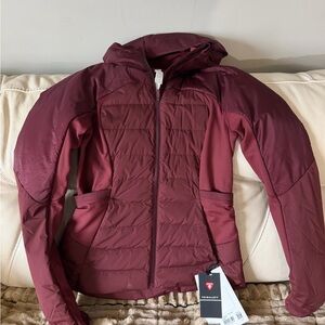 Lululemon Athletica Burgundy Women's Puffer Jacket